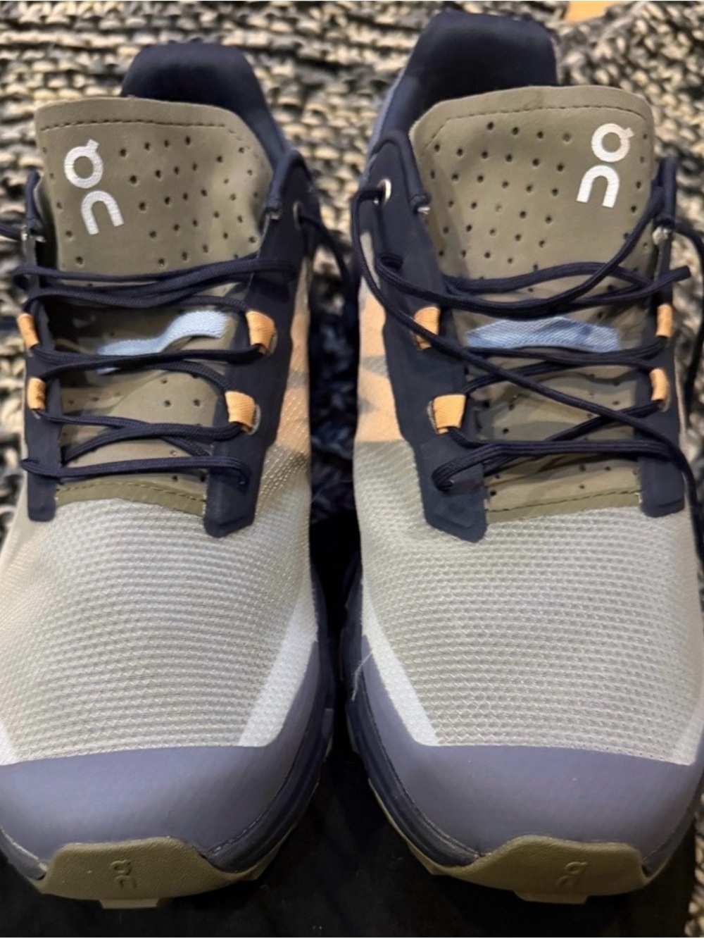 On Running Men’s Cloudvista Trail Shoes - Olive, Gray, Navy